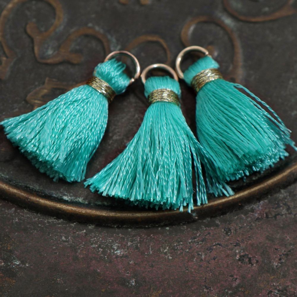 кисточка, нейлон/латунь, цвет тиффани, 23-27x5 мм