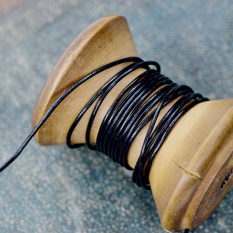 шнур кожаный, цвет черный, диаметр 1 мм