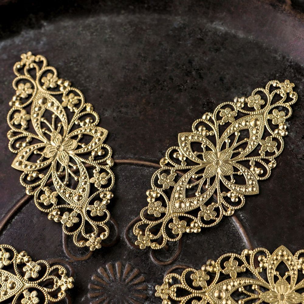 коннектор "филигрань византия", цвет латунный, 82x35x0.8 мм