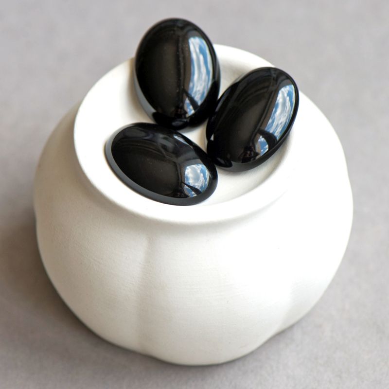 кабошон агат овальный, цвет черный, 25х18х6 мм