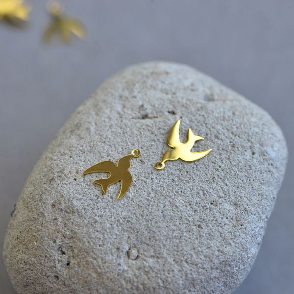 подвеска стальная "стриж", цвет золото, 14x11x0.4 мм