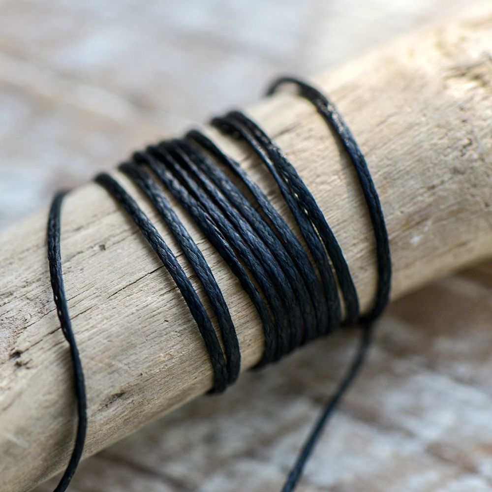 шнур вощеный, цвет черный, 1х0.3 мм