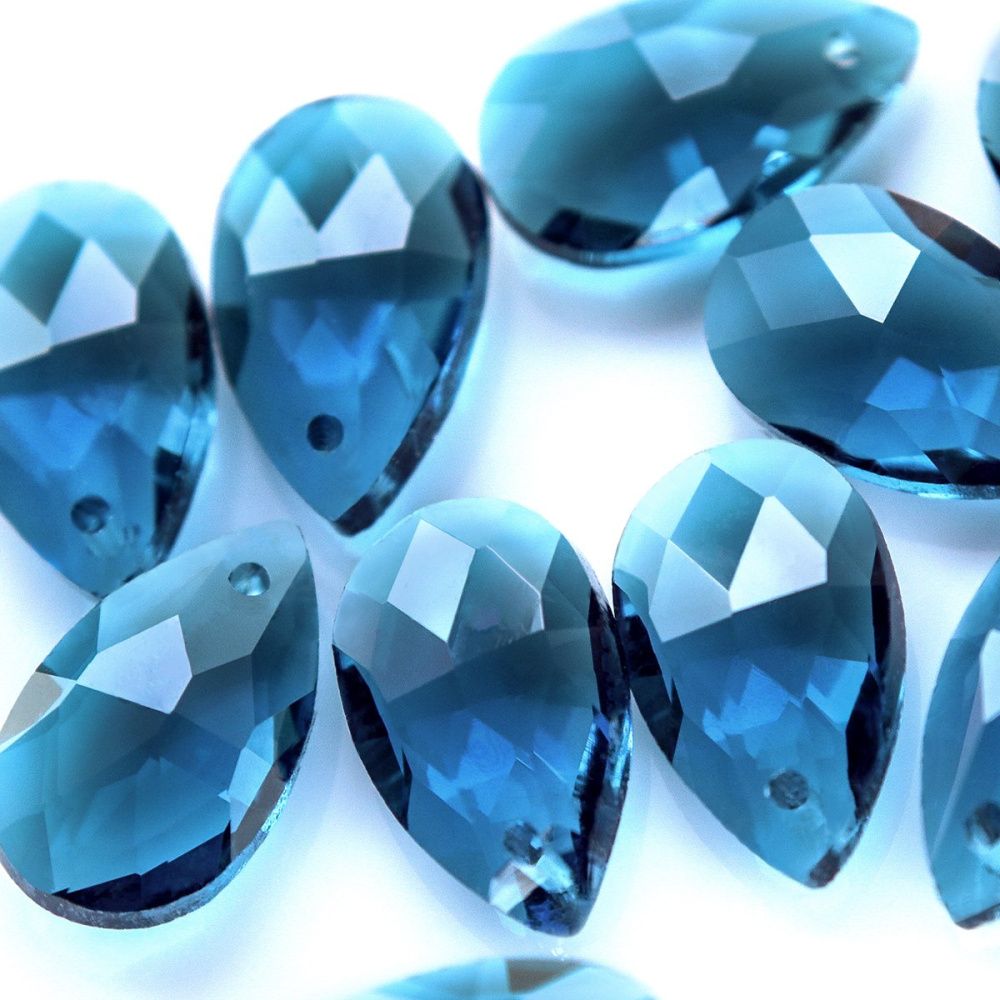 подвеска стеклянная "капля", граненая, цвет стальной синий, 22х13 мм