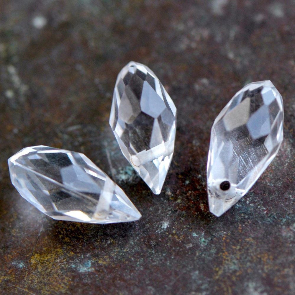 бусина "капля", граненая, стекло, цвет прозрачный, 12х6 мм