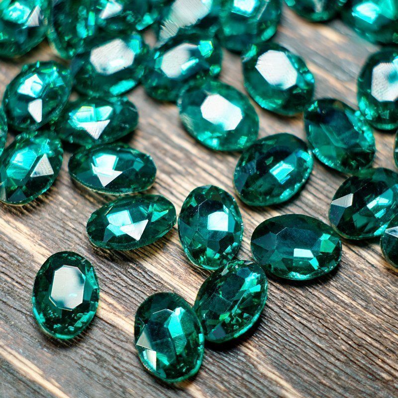 кабошон стекло кристалл, овальный, цвет blue zircon, 14х10 мм