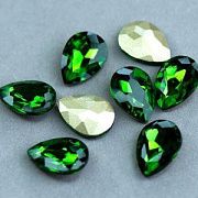 Кабошон стекло Кристалл, каплевидный, цвет Emerald, 18х13 мм