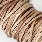 Шнур кожаный, плоский, цвет бежевый, 3х2 мм