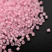 Бисер "Радуга", цилиндр, цвет розовый (вн.окрашен), 1.5-2x1-2 мм (уп 20 г)