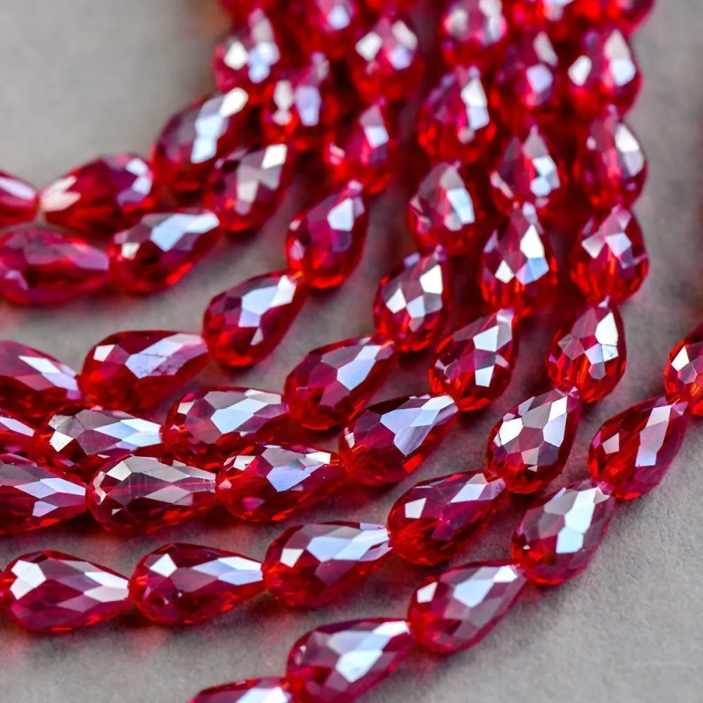 бусина "капля", граненая, стекло, цвет красный радужный, 15х10 мм