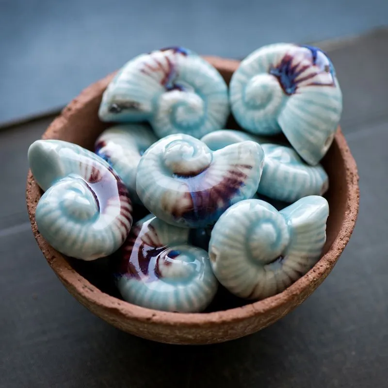 бусина, керамика "наутилус", цвет светло-голубой, 39x30x16.5 мм