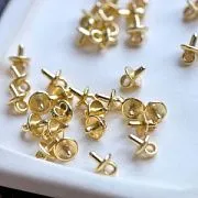 Бейл "Гвоздик", пластик, цвет светлое золото, 9.5x7 мм (уп 20+/-2 шт)