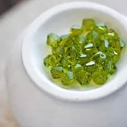 Бусина, стекло биконус 6, цвет оливковый, 6 мм