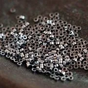 Бусина гематит синт., металлизир., рондель, цвет платина, 2x1 мм (уп 100 шт+/-10 шт)