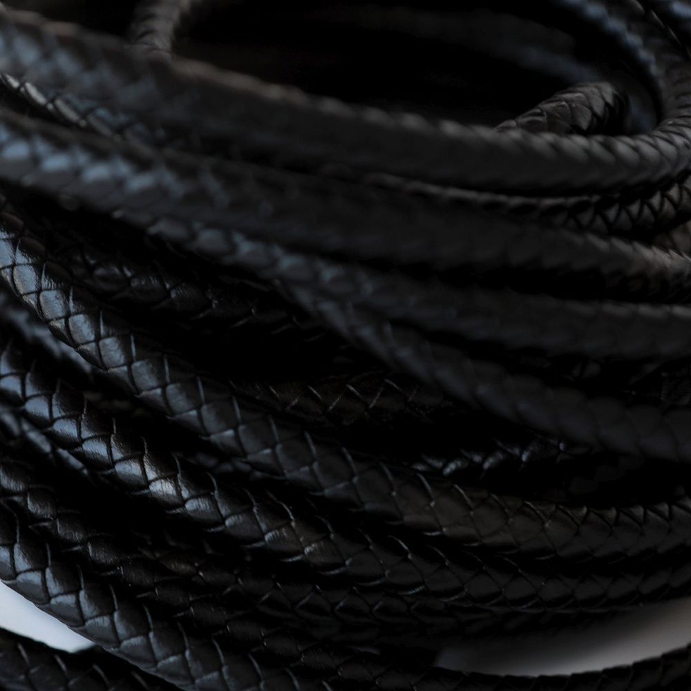 шнур кожаный круглый, плетеный, цвет черный, диаметр 6 мм