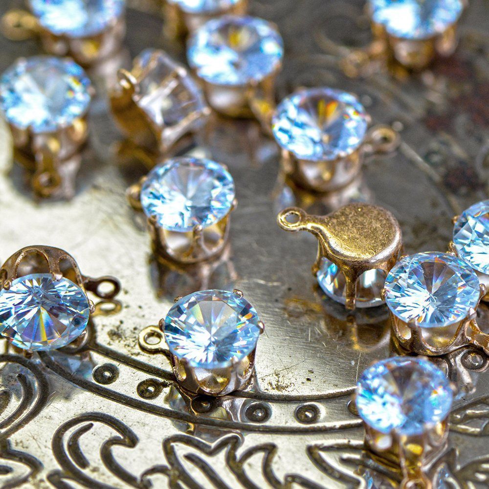 подвеска-страз, циркон прозрачный, цвет светлое золото, 10x9x6 мм