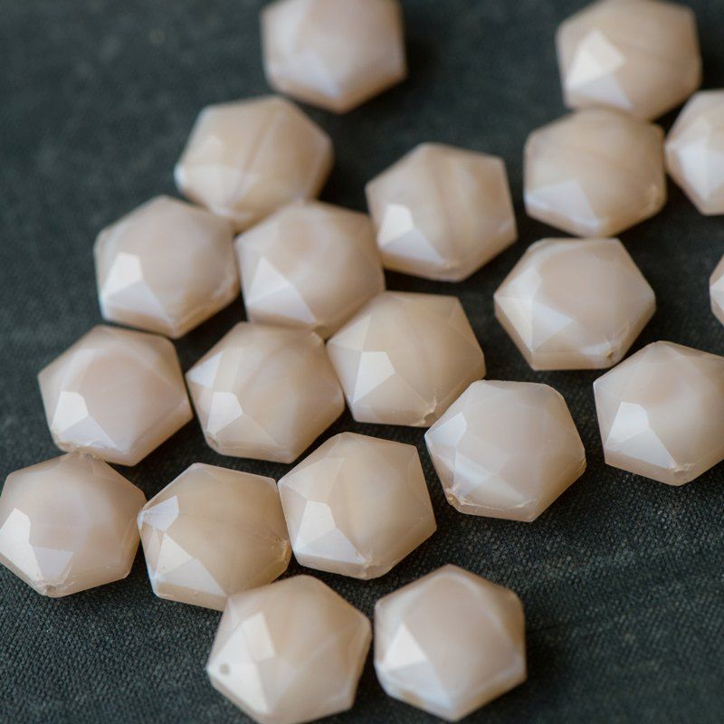 бусина, стекло, "гексагон", граненая, цвет карамельный, 14x8 мм