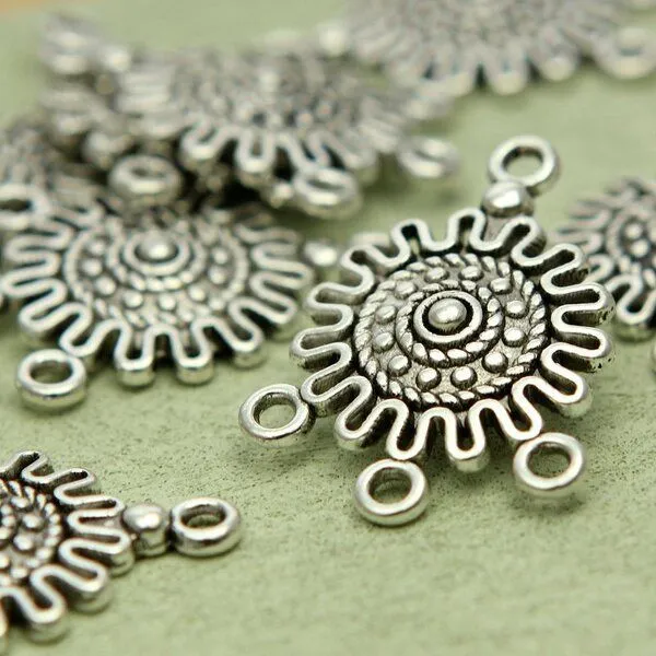 коннектор "клякса", цвет античное серебро, 27х18 мм