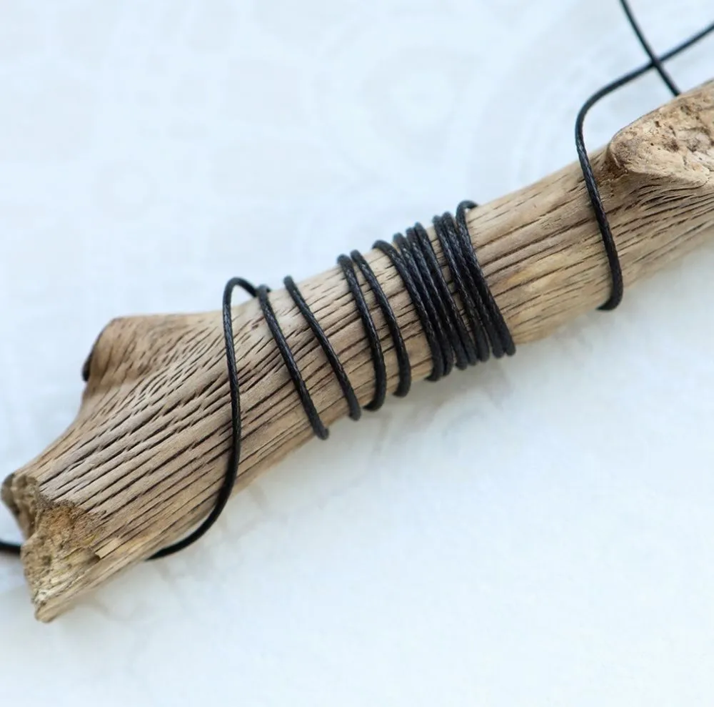 шнур вощеный, цвет черный, 0.5-0.8 мм