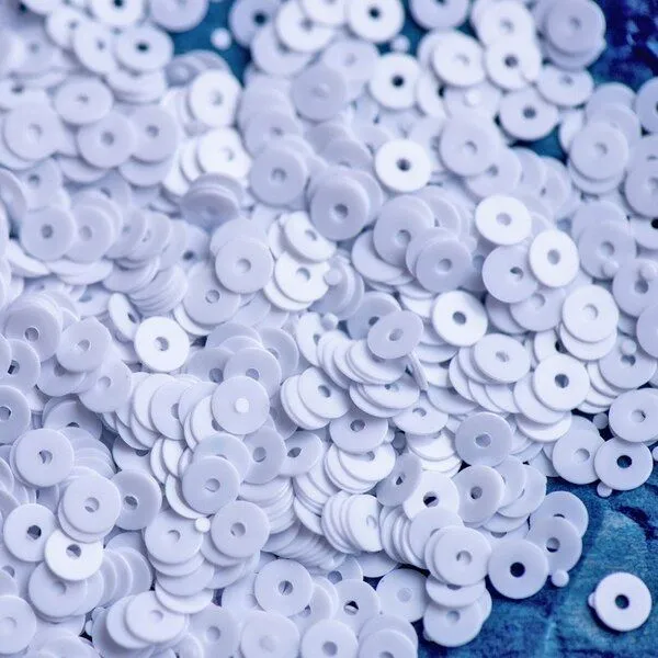 пайетки плоские, белый, 4 мм