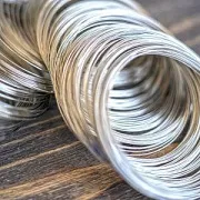Проволока стальная для браслетов, с памятью, цвет платина, 65х0.5 мм