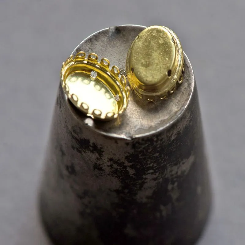 цапы для стразов овальные, закрытые, цвет золото, 14х10 мм