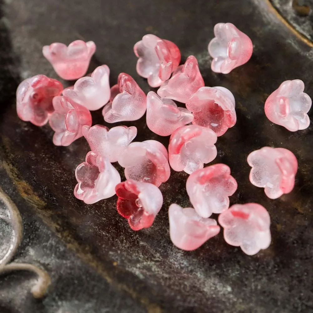 бусина "колокольчик", стекло, цвет светло-коралловый, 12x8 мм