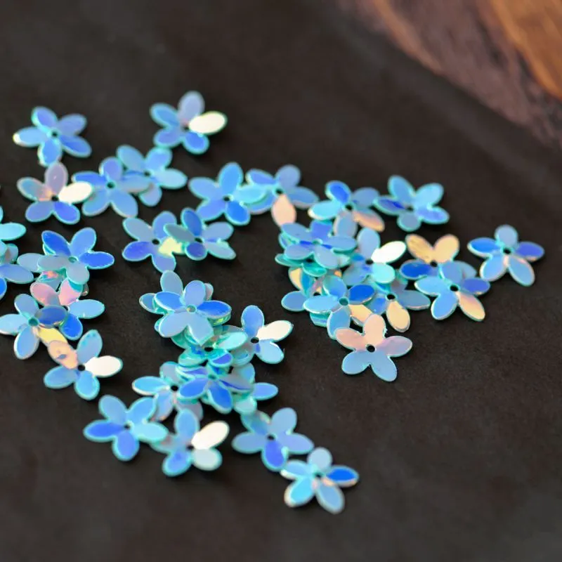 пайетки-цветочки, цвет голубой/радужный, 10 мм