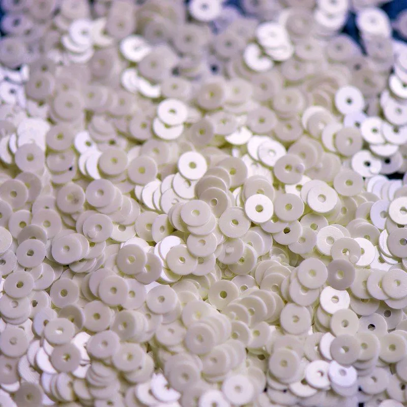 пайетки плоские, сливочный перламутр, 4 мм