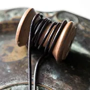 Шнур кожаный, цвет коричневый темный, диаметр 3 мм
